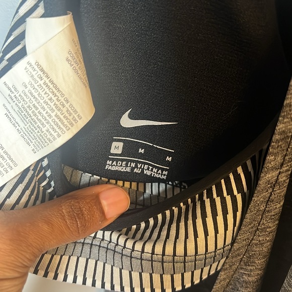 Women’s Nike Texture Stripe Layered Swim Tankini Top Size M - Picture 6 of 7